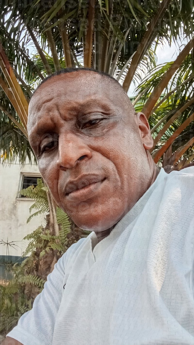 Who is watching Abaribe on Arises right now.
May God bless him and his group.
See the mojumoju wey A...