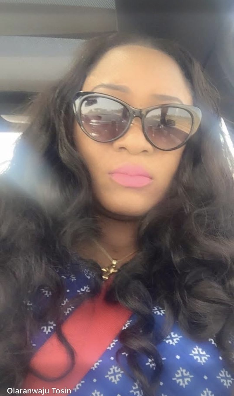 Pls let follow each others back 
If I follow you follow back 
Let build dis community together