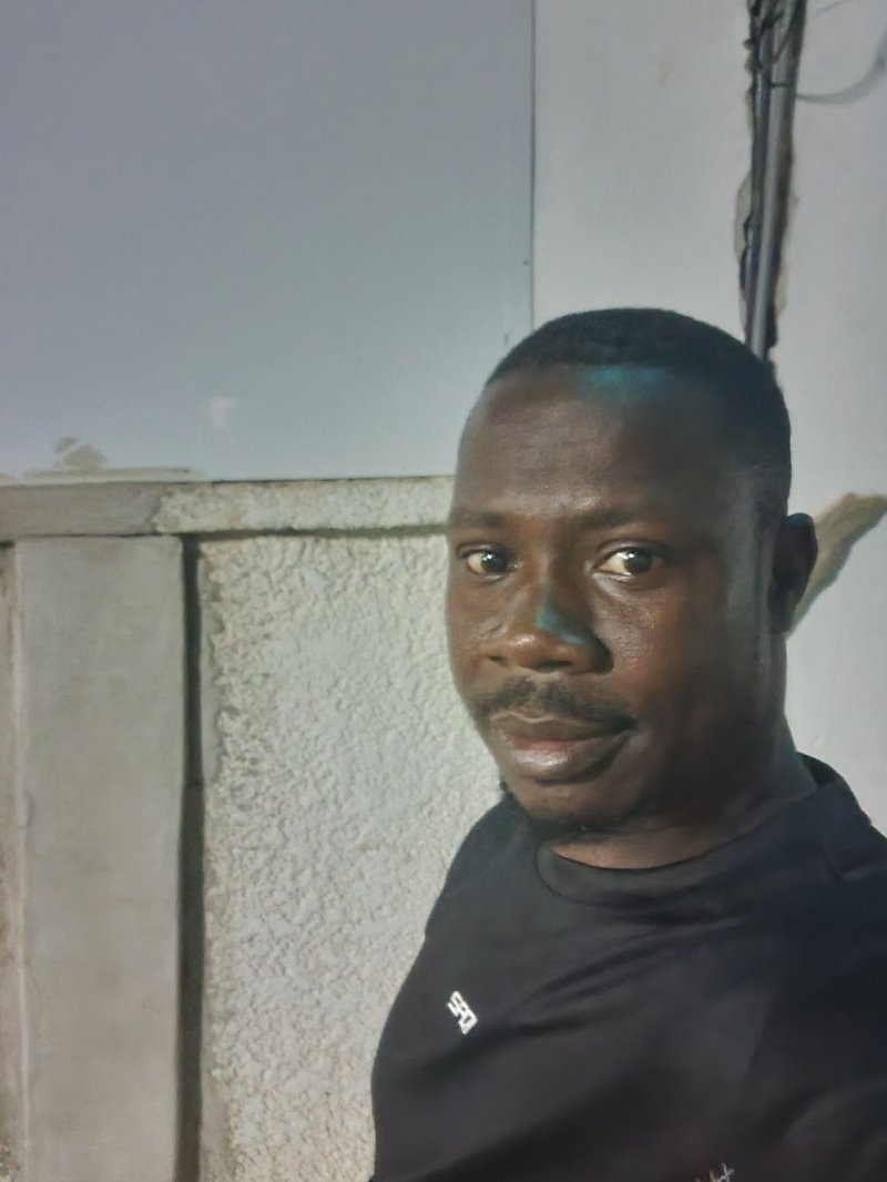 I am delighted to download this lovely app and to meet with my lekeeleke family. 
May we have a love...