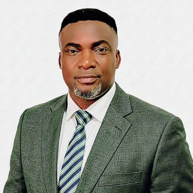 A better Nigeria is not built by one person, but by many who refuse greed...

Happydave.