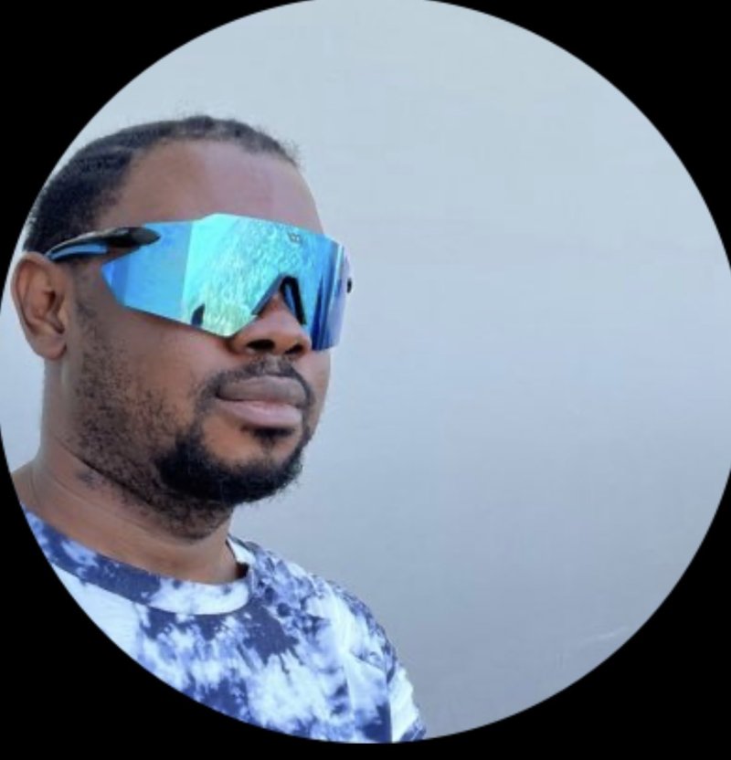 Happy to share my Career Agent Avatar. 
If you'd like to learn more about my experience, background,...