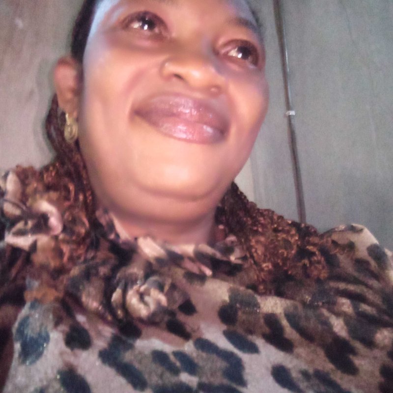 Hello lekeelekeeians in the house, I just land., love is the key, one love keeps us together, let th...