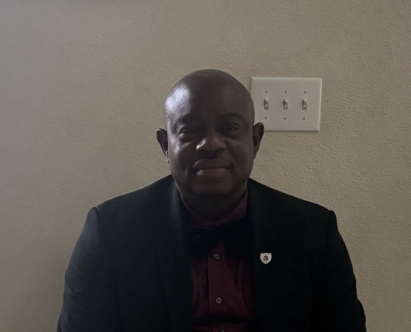 https://youtu.be/zY-n1LOgcOw?is=YCBoC9G34fHS234j

Papa Adeboye , please Sir why did you not make thi...
