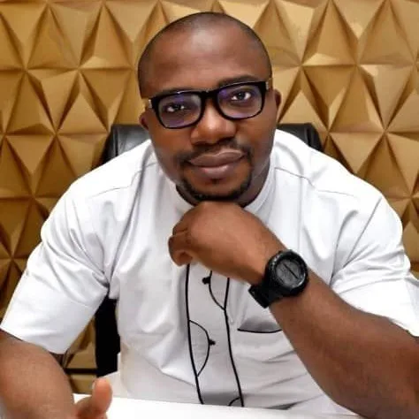 I don't know if APC tried to bribe Arise TV anchors with rice😂😂.

The way they are hammering on th...