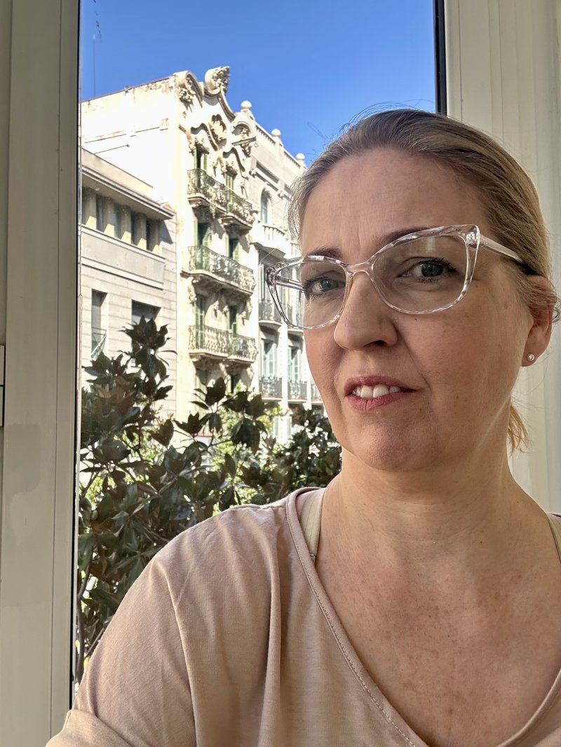 Hey hi, I'm new here! Does a profile have a shareable link? Or how can I connect here with people I...