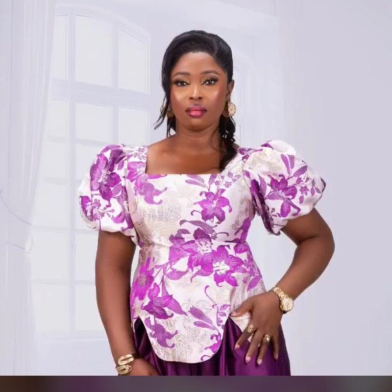 Good evening everyone I am new here
Follow me , I will follow you back