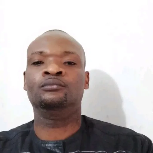 When Doctors Told My Parents The Surgery Was 50/50, They Told Me, “You’ll Come Out Alive” – Amputee...