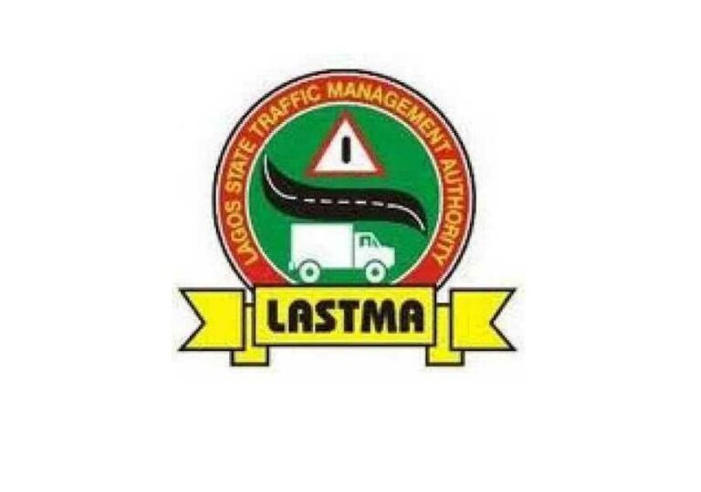 The Lagos State Traffic Management Authority (LASTMA) has rescued a mother and son from a traffic mi...
