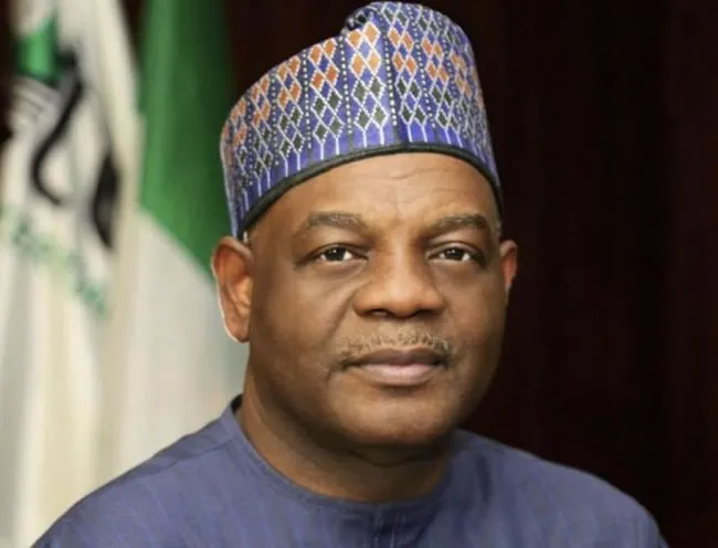 Kuni Tyessi in Abuja The Federal Government has flagged off the construction of the Abuja Leadership...