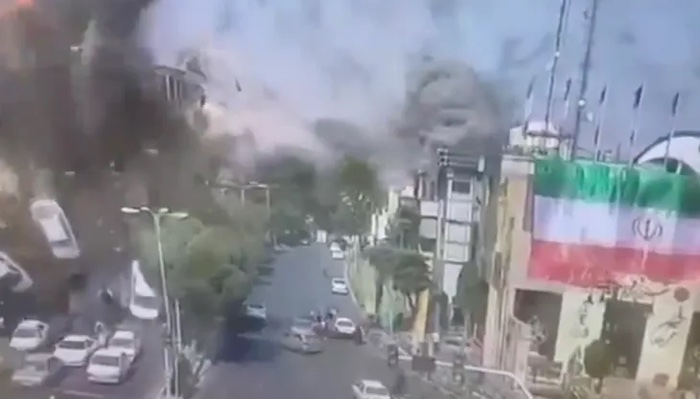 Iran launches missile strikes across Gulf, hitting US, Israel, UAE, Kuwait bases, escalating tension...