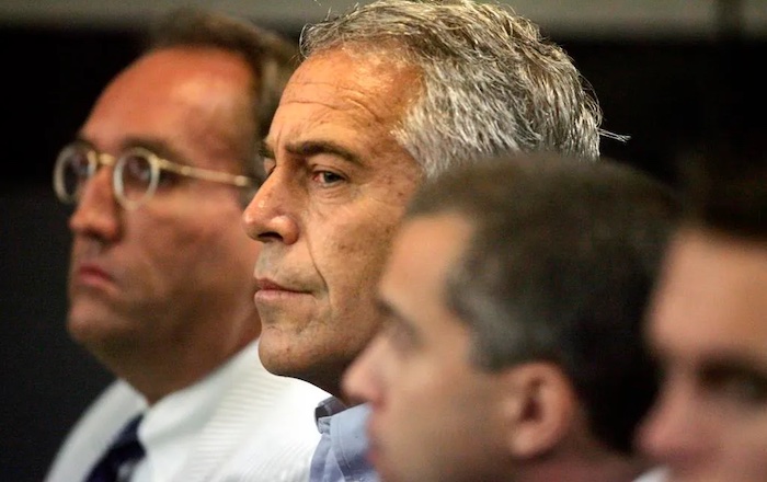 Emails show Epstein discusses EMI deal, linking music industry investment to access to women.
Sourc...