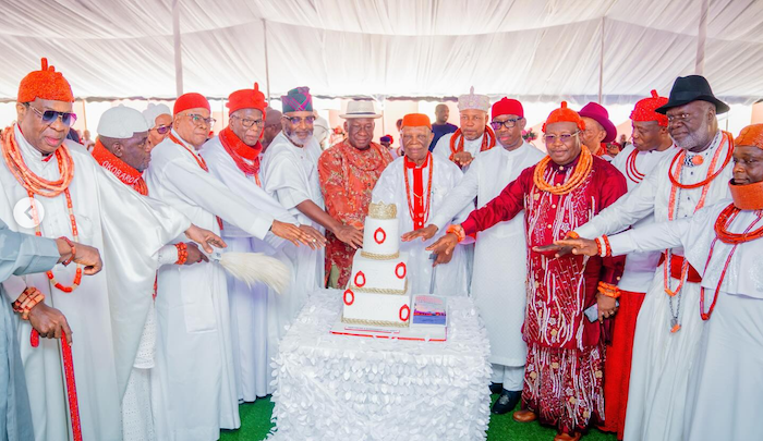 Distinguished sons and daughters of Owa Kingdom are set to be honoured with royal awards during Obi...