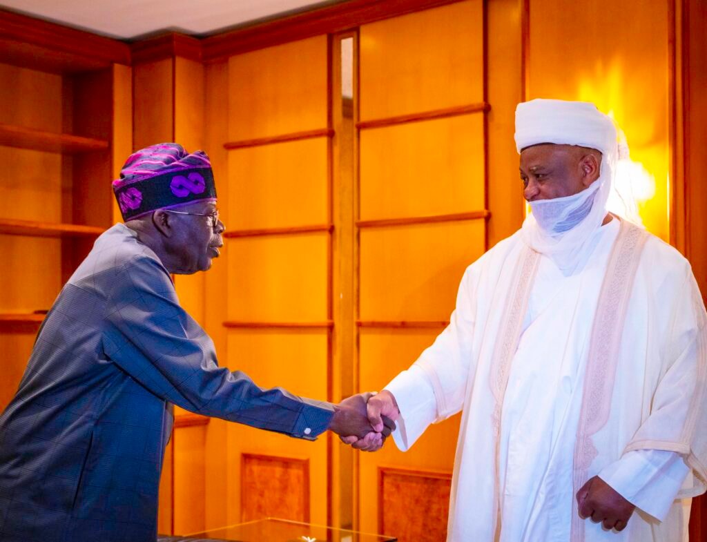 President Tinubu holds private meeting with Sultan of Sokoto’s delegation as consultations with trad...