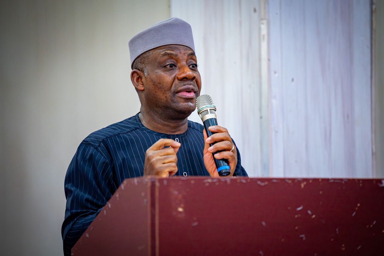 Nigeria's federal government has approved N2 billion each as take-off grants for Epe University and...