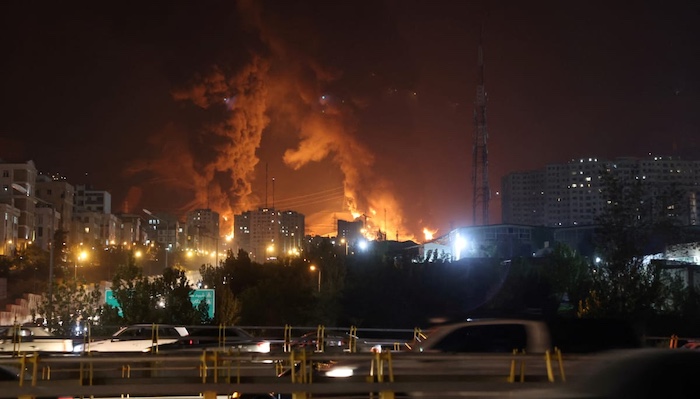 At least 180 wounded in Iranian missile strikes on Dimona and Arad, escalating conflict around sensi...
