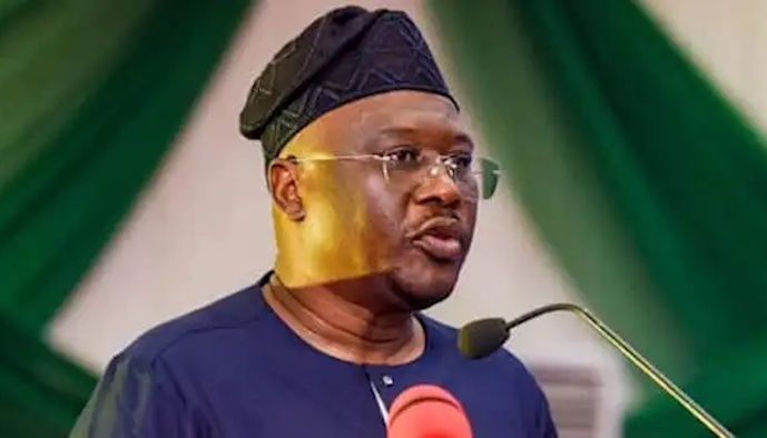 Adamawa Governor Fintiri says the presidency should remain in the South in 2027.
Source: https://ww...