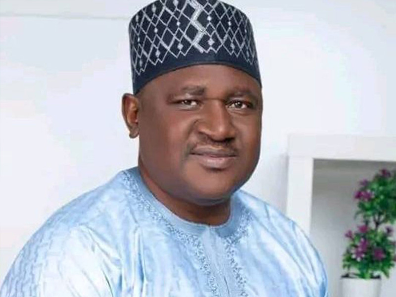 Nigeria Union of Teachers threatens action against states yet to implement N70,000 minimum wage, urg...