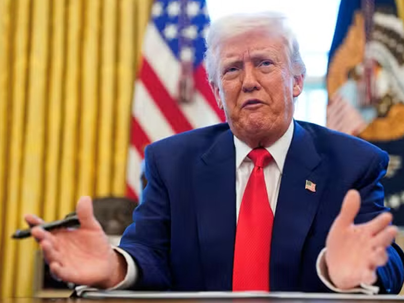 Trump’s approval rating fell to its lowest point since he returned to office, hit by rising fuel cos...