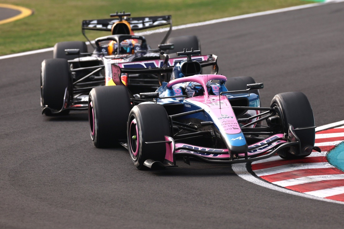 Many teams felt the weight of expectation heading into Formula 1's 2026 season, particularly through...