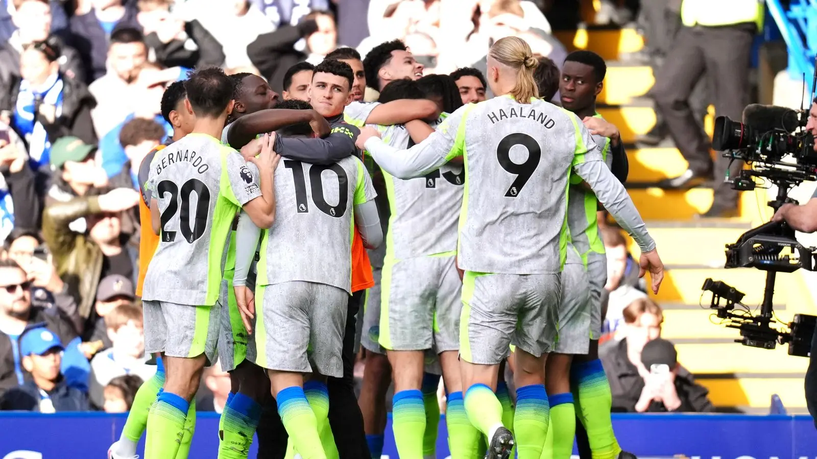 Manchester City score three second-half goals to beat Chelsea 3-0, closing gap on Arsenal to six poi...