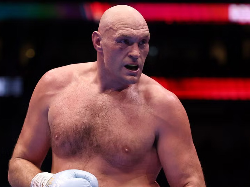 Fury challenges Joshua after dominant return victory over Makhmudov in England at Tottenham Hotspur...
