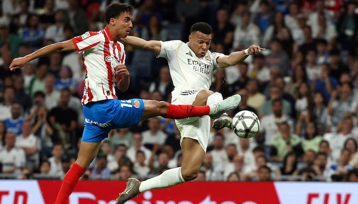 Real Madrid drew 1-1 with Girona, extending their winless run and giving Barcelona chance to move ni...