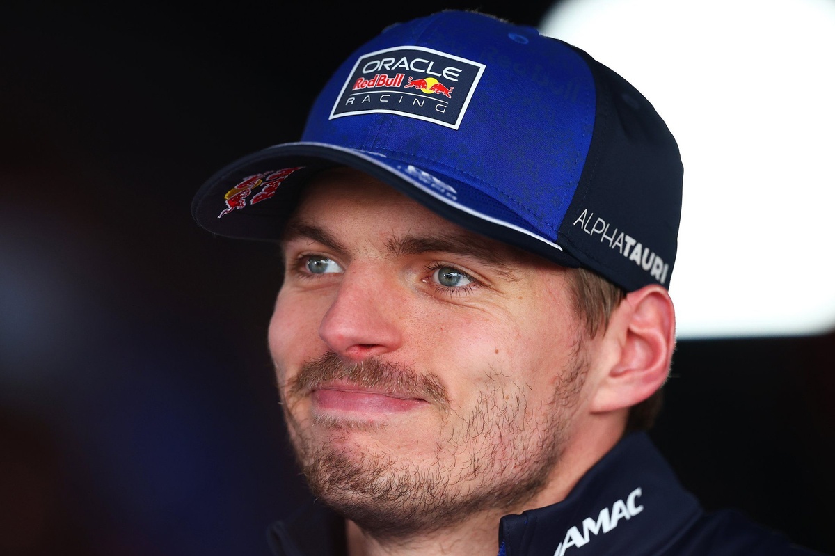 After another disappointing Formula 1 qualifying session, Max Verstappen appeared in the Suzuka medi...