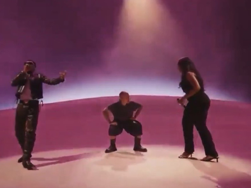 Justin Bieber brings out Wizkid and Tems at Coachella, delivering an Afrobeats-infused performance t...