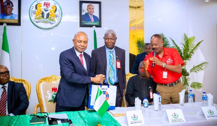 Governor Peter Mbah says Enugu will begin construction of a 660MW coal-fired power plant in July.
S...