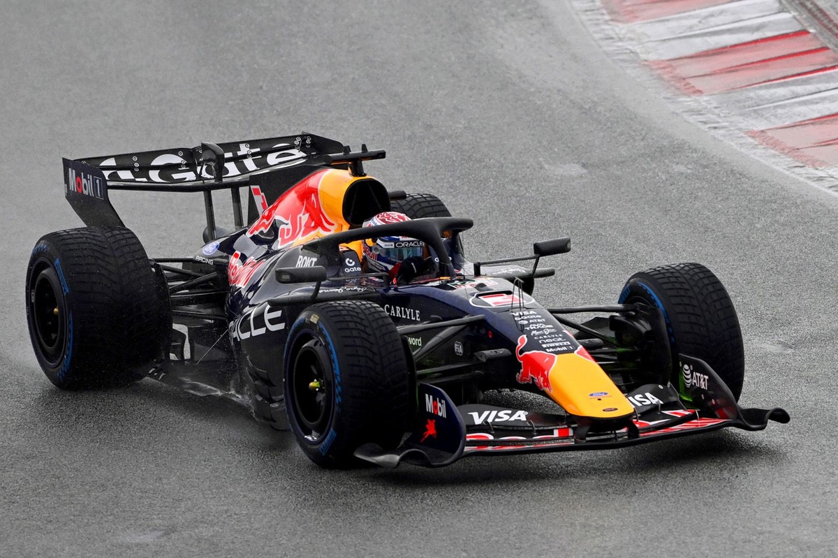 Andrea Stella expects Ferrari and Red Bull to have an advantage over McLaren and Mercedes in Formula...