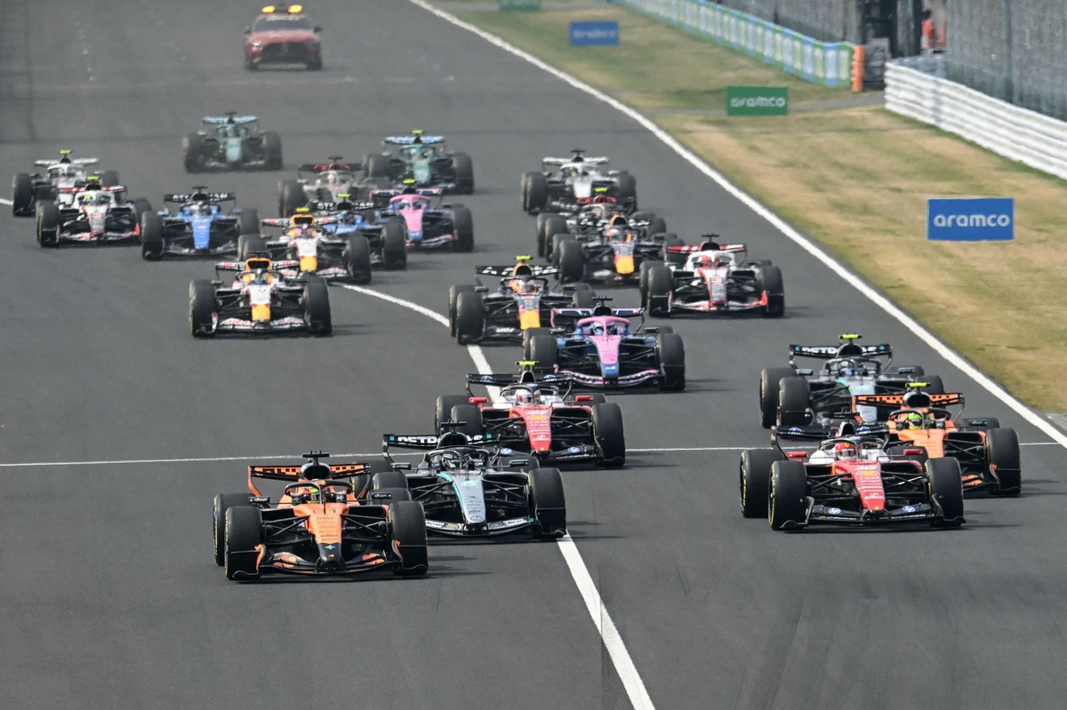 Formula 1’s 2027 power unit rules will be decided in the next 15 days, with significant changes unde...