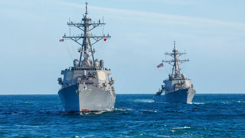 US, Iran clash in Gulf as ceasefire strains, with renewed fire exchanges and rising tensions in stra...