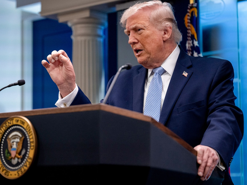 Trump warns EU tariffs will rise sharply by July 4 if bloc fails to approve US trade deal.
Source:...
