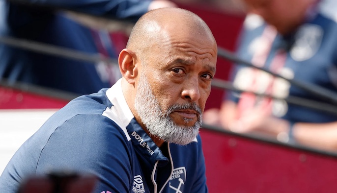 West Ham retain Nuno Espirito Santo after relegation and task him with securing immediate Premier Le...