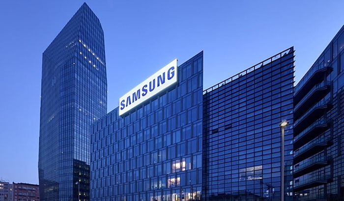 Samsung Electronics has replaced its TV division head for the first time in over two years amid risi...