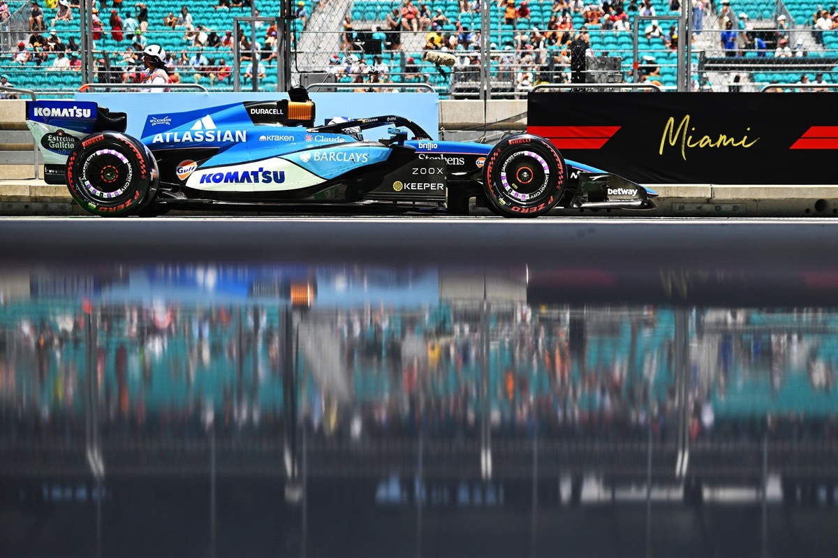 As the clock ticked down during the second phase of qualifying for the Miami GP sprint race, Formula...