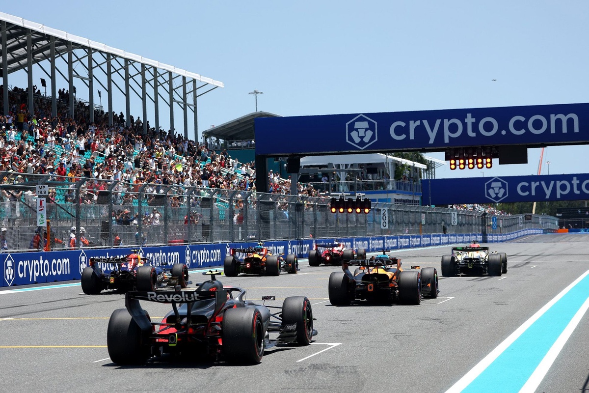 Formula 1 stakeholders will hold an additional round of talks on the proposed 2027 power unit change...