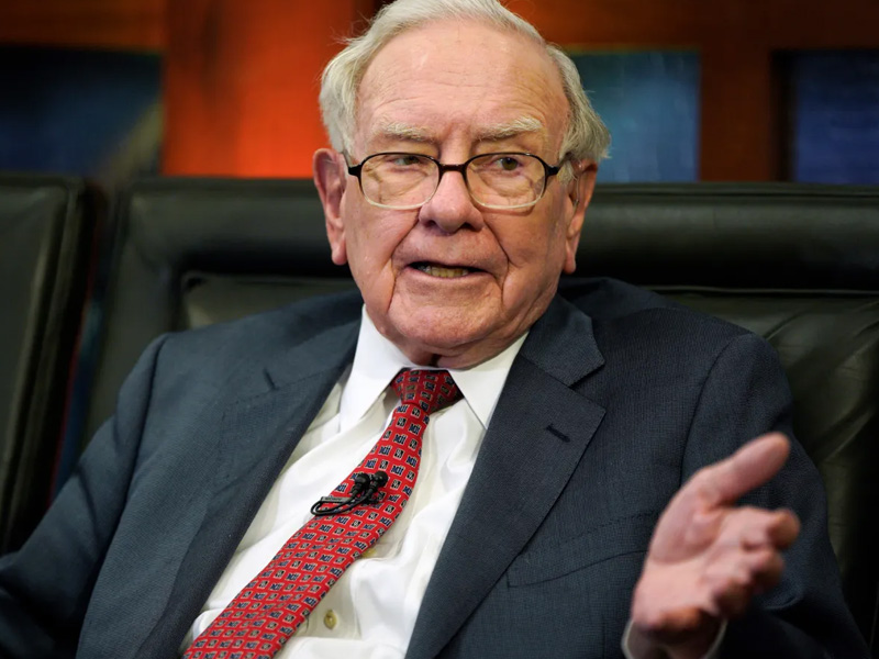 Winning bidder secures charity lunch with Warren Buffett and Stephen Curry in a $9 million auction b...