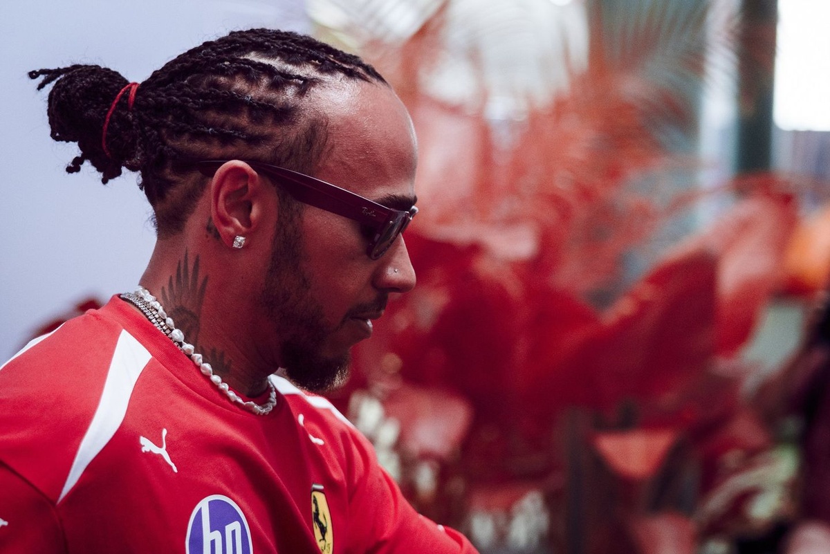 Lewis Hamilton is not entertaining thoughts of retirement from Formula 1, refuting suggestions by th...