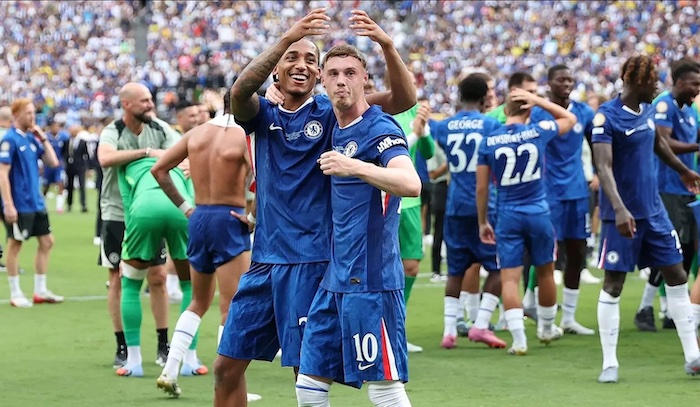 João Pedro says Cole Palmer is “magic” and talented enough to start for Brazil’s national team.
Sou...