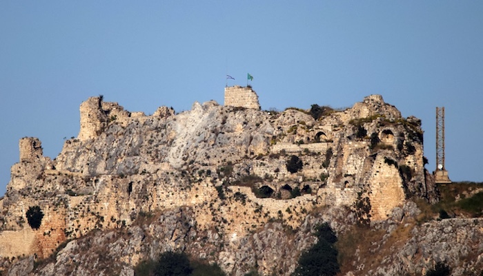 Israeli forces seize Beaufort Castle, expanding operations in southern Lebanon as clashes with Hezbo...