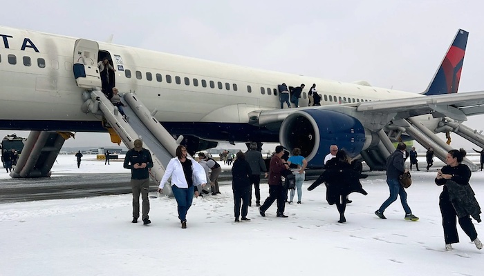 Delta cancelled follow-up Lagos flight after mid-air return, leaving passengers stranded over unreso...