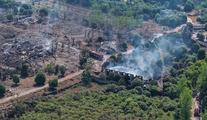 Deadly explosion at Huasheng Fireworks plant in Liuyang kills 26 people and injures 61, authorities...
