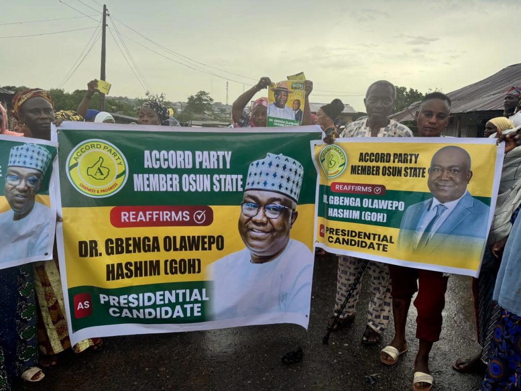 By Ibrahim Hassan-Wuyo
OSOGBO — Leaders, stakeholders and longstanding members of the Accord Party...