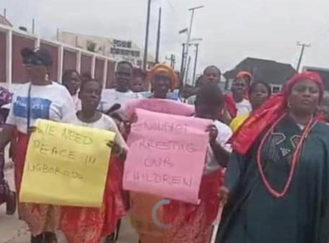 Army confiscate four AK-47, arrest two
Natives appeal for urgent govt intervention, panel of inqui...