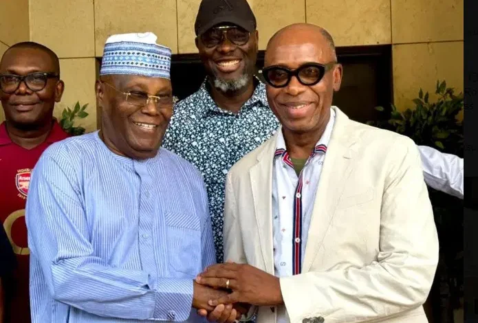 A media aide to Atiku Abubakar, Abdulrasheed Shehu, has cleared the air over rumours claiming that f...