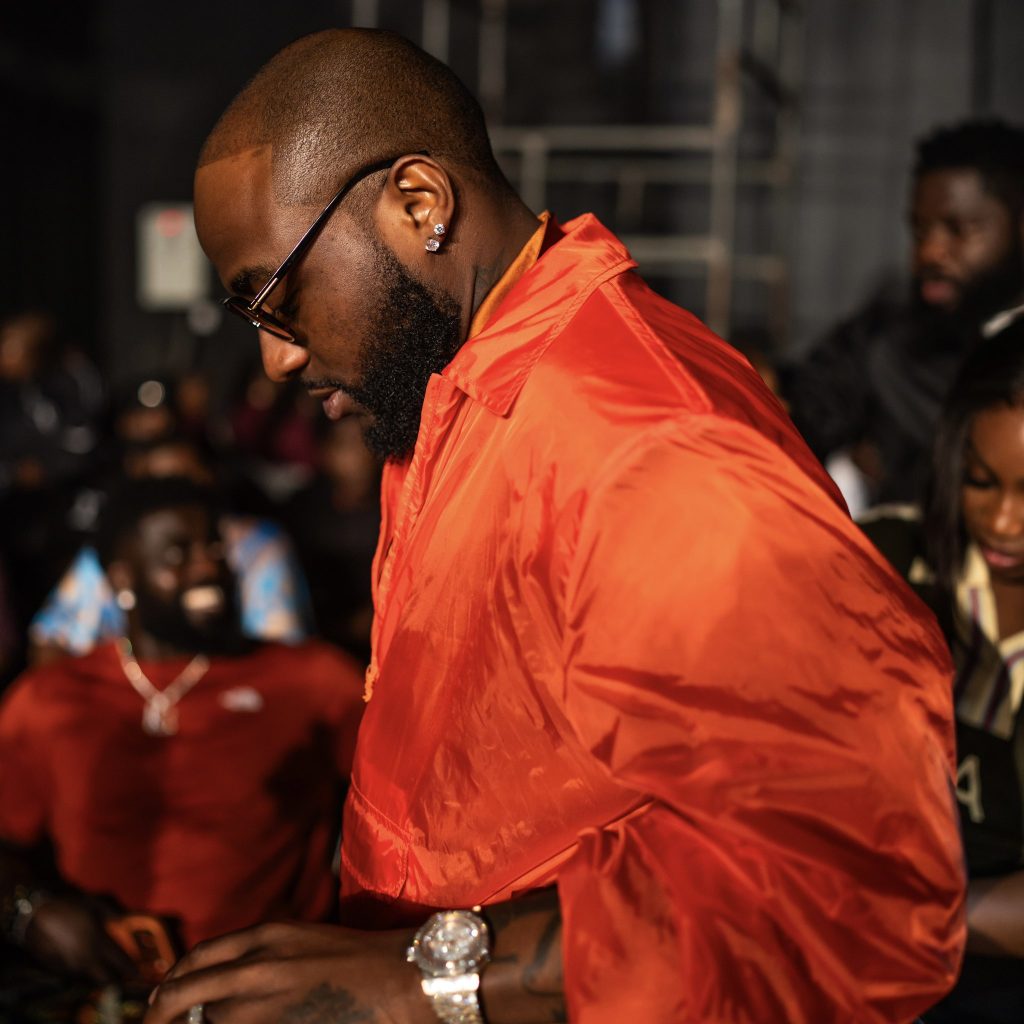 By Mary Agbabiaka
Nigerian singer Davido has announced the release of a new song titled ‘I Know Who...