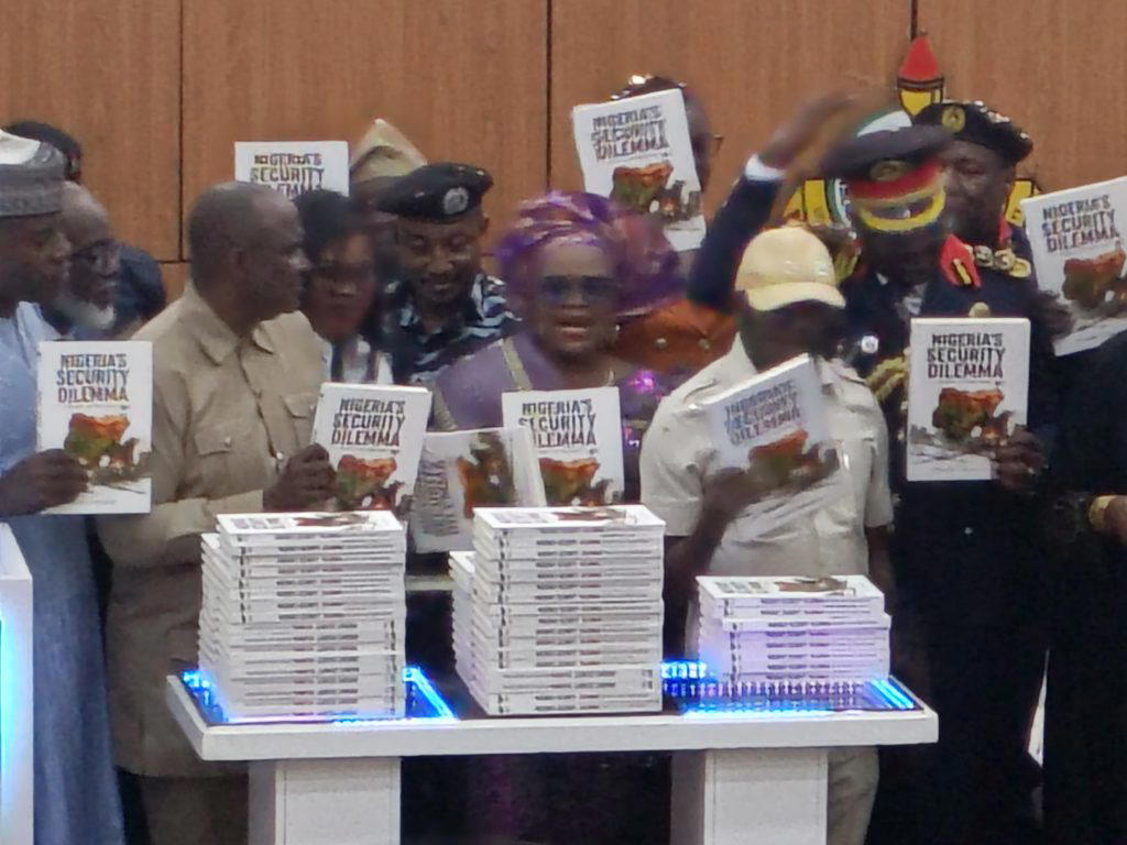 .As FCT Commandant unveils book on interagency rivalry
By Omeiza Ajayi
ABUJA: Chairman, Senate Com...