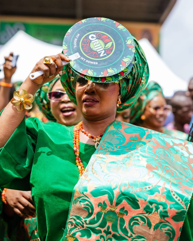 By Ayo Onikoyi
In Ijebu-Ode this year, culture didn’t just show up – it moved. It moved through col...