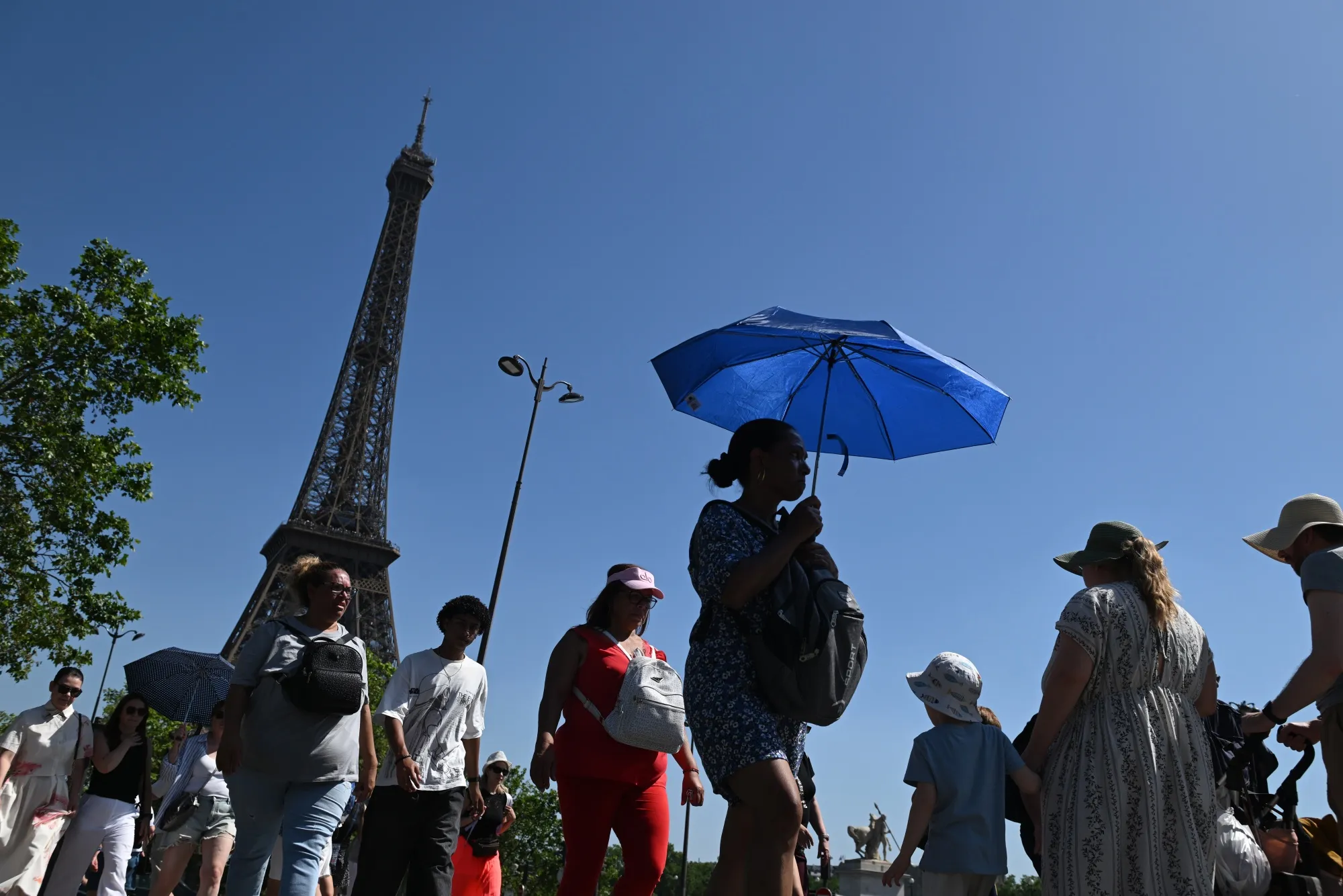 Record temperatures grip Europe as heat alerts expand, wildfires spread and authorities warn of grow...